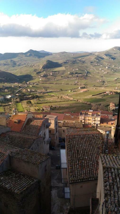 Appartement La Nicchia Di Gangi Extérieur photo